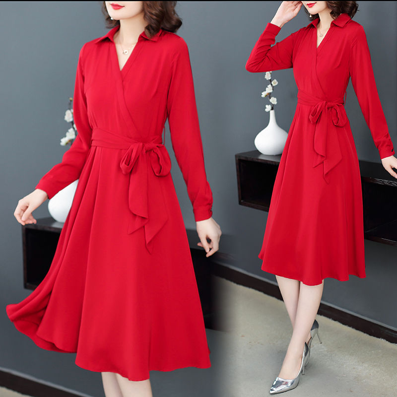 这酒红裙找了3天3夜，太好看了!款款精致，妈妈穿上减龄像30