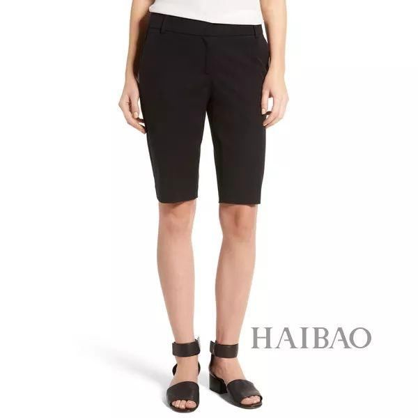 挤掉老爹鞋，成为“今夏最火”的复古单品，是什么来头?