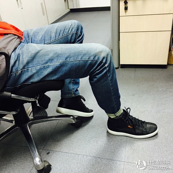 买鞋还是得买--ecco soft7 开箱