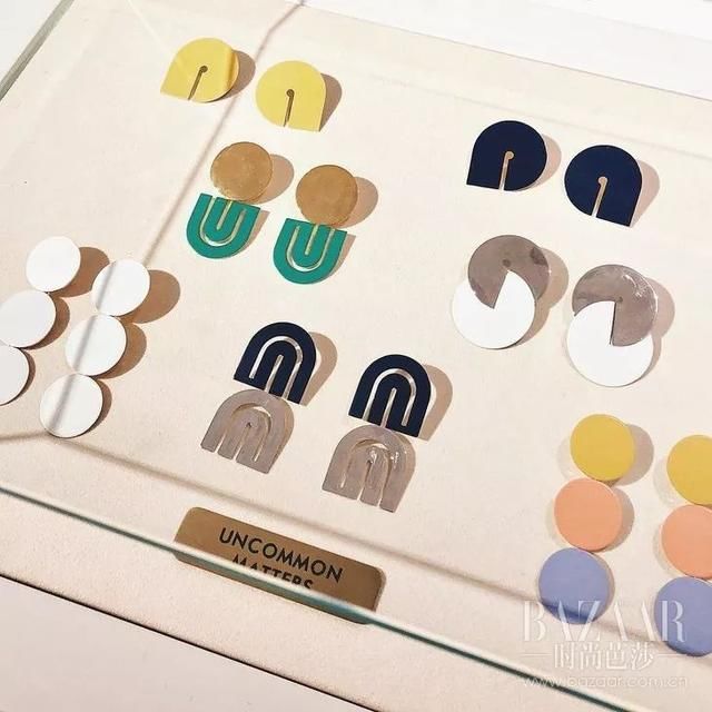 谁的小眼睛还没看过来，我的XXXL号耳环吸引不了你么?