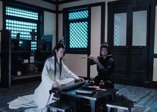 王一博出席视频