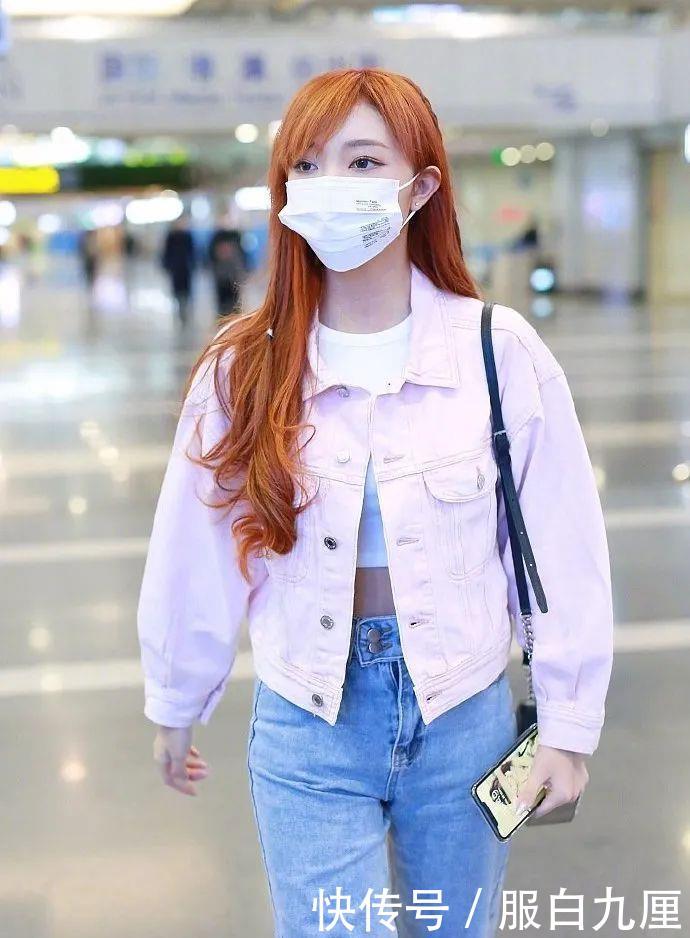 『女人』真正见过世面的女人,紧身衣很少会单独穿,看李紫婷就知道了