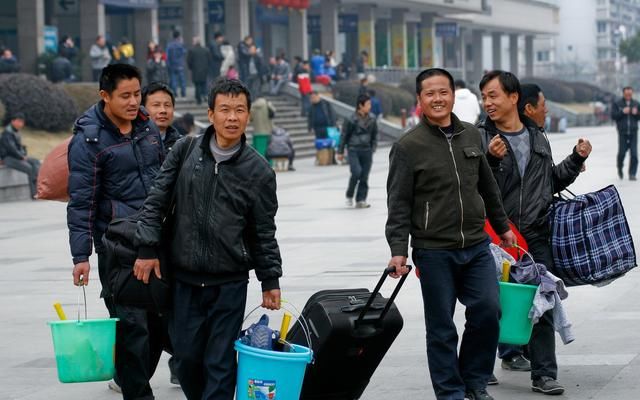 农村怪象：年还没过完，很多农民就着急“返城”了，这是为啥？