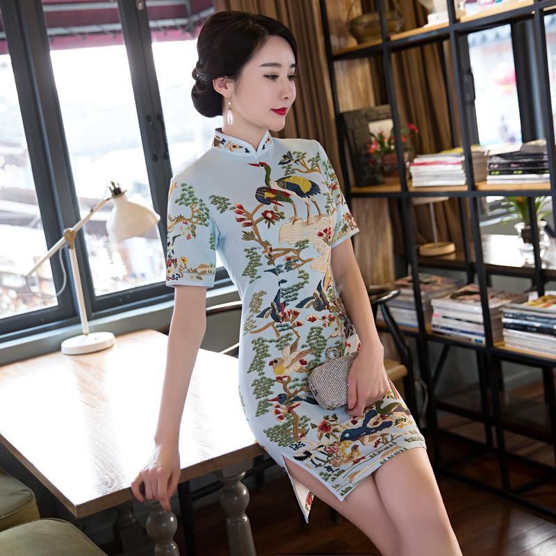 中国风“高贵旗袍”--东方女人骨子里的优雅扑面而来