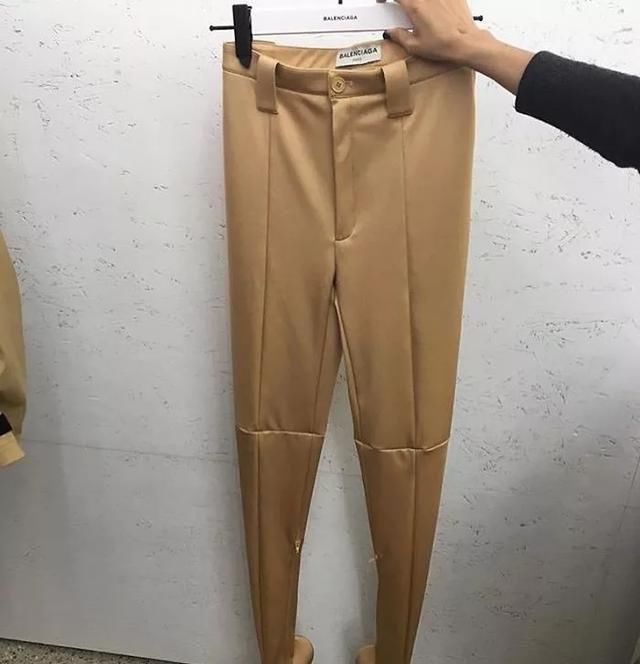  [与众不同]怎么能系一个与众不同的鞋带呢? 教你一个小方法, 你学会了吗?