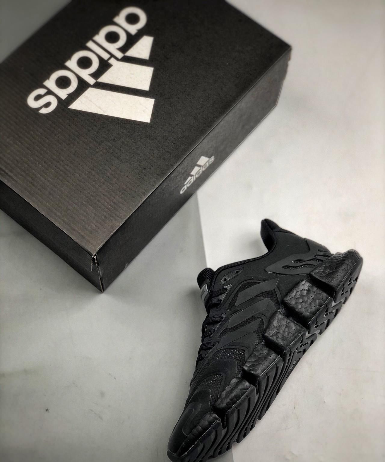  『Climacool』穿上它，就能体验飞一般的感觉了！阿迪达斯Climacool清风跑鞋开箱测评！