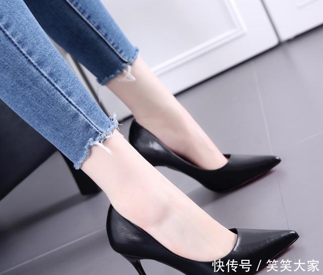  高跟鞋：四季都能穿的高跟鞋，今春穿特别美