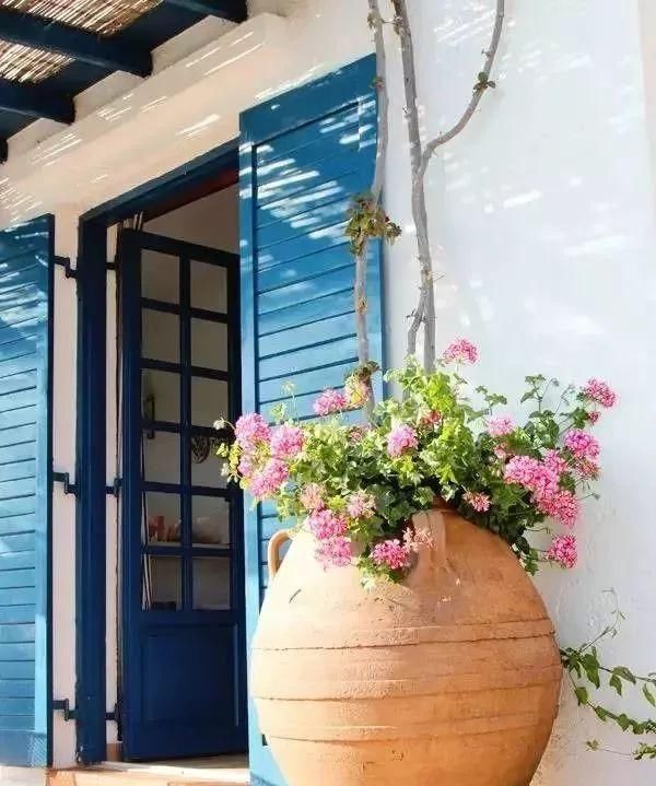 庭院入户常见景观的风格选择