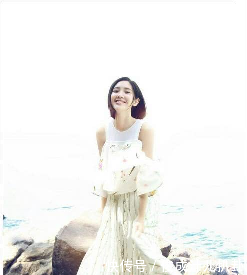 唐艺昕不过烫了个发型，至少老10岁，网友张若昀怎么受得了哟