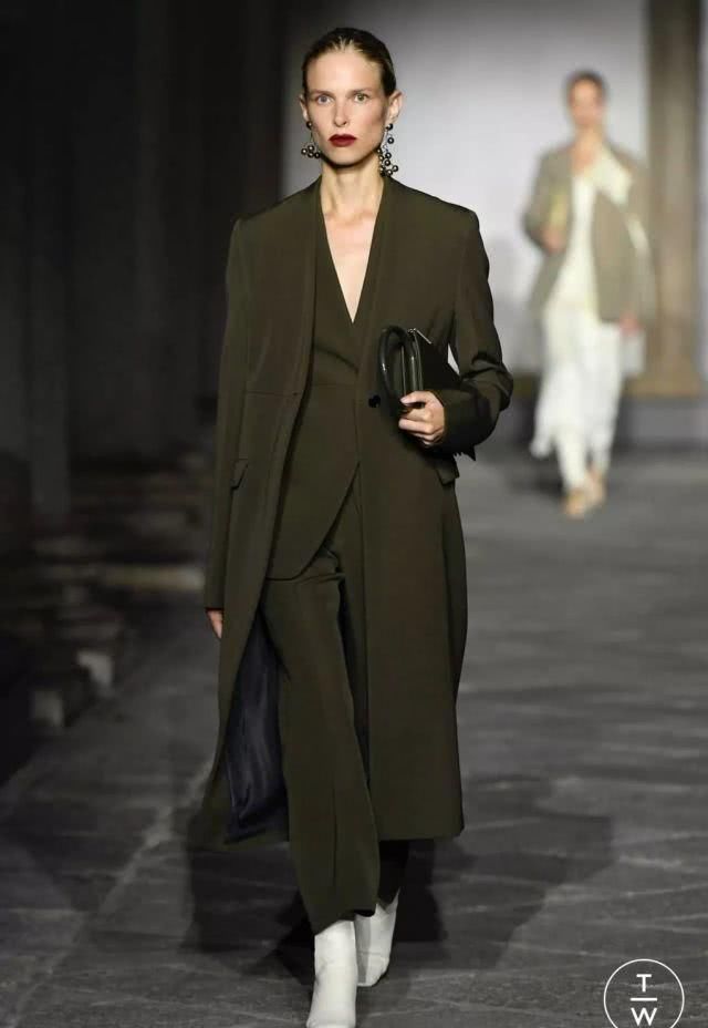  女性：新极简风格，更好看、更显气质