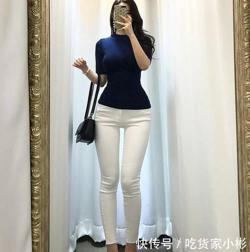 「 显得」显得更加优雅大气！，天生丽质的牛仔裤美女
