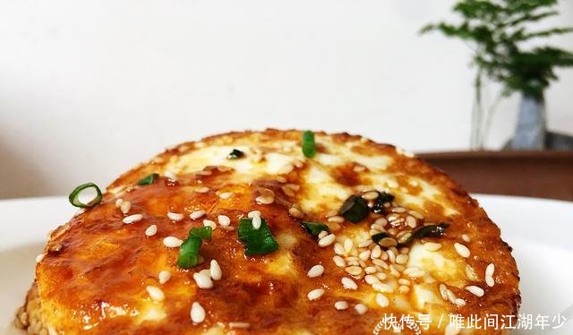  『光盘』最近这个鸡蛋的做法超级火，味道浓郁，上桌准光盘，家人都喜欢