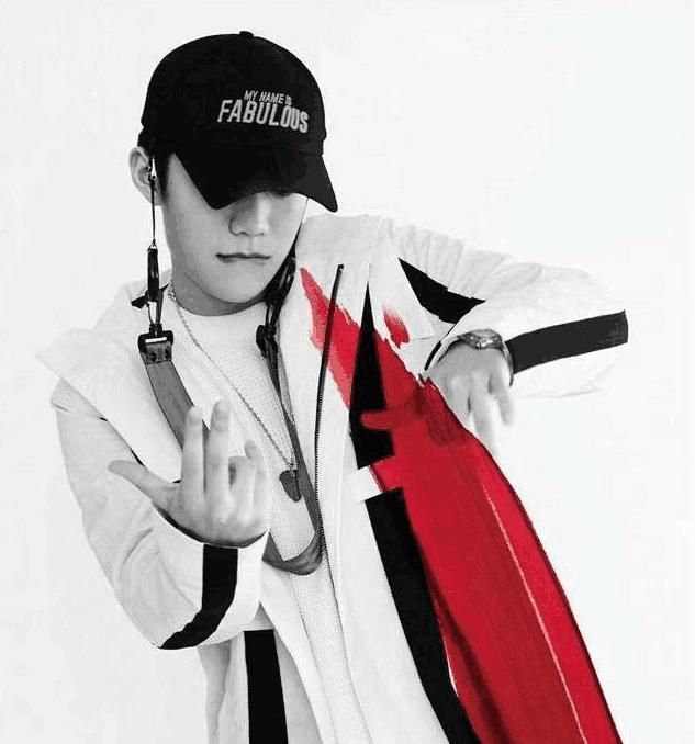 王思聪好友再爆李小璐出轨实锤，圣诞节曾这样邀约PG One