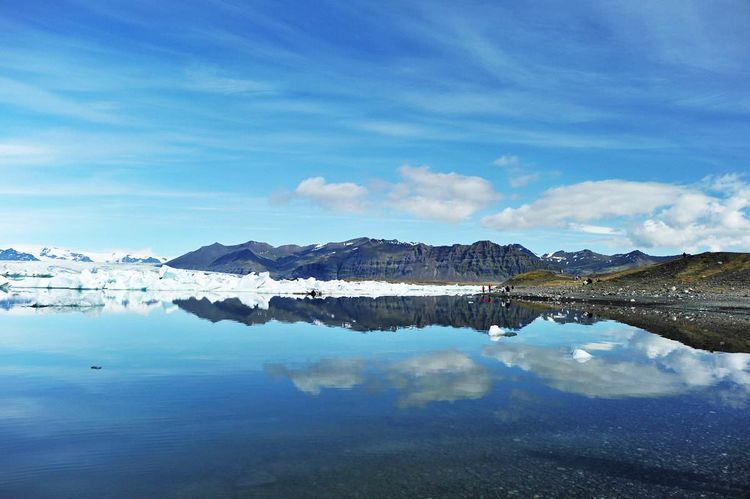 世界上人口密度最小的国家，男女比例1:2，人均收入是中国6倍