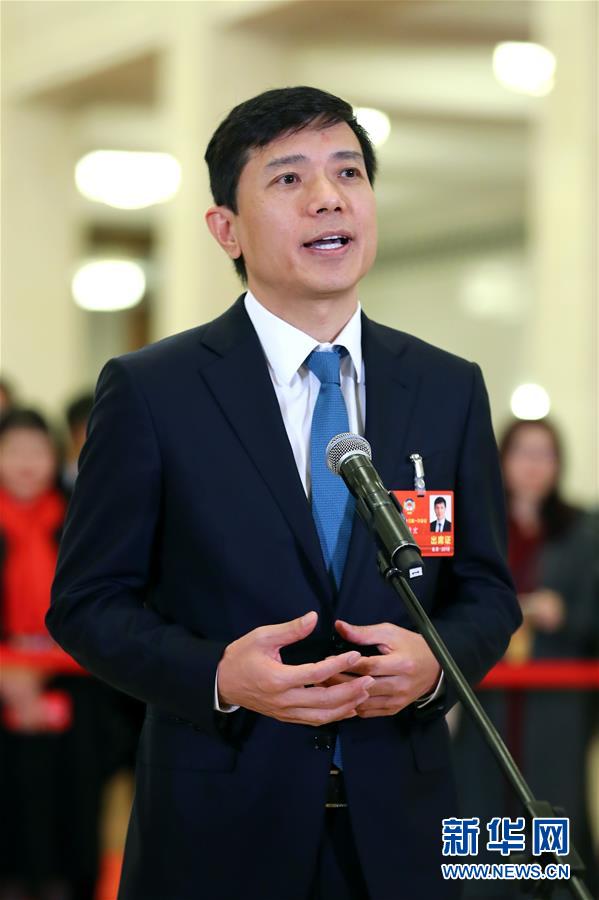 全国政协大会第三场“委员通道”开启,聚焦产业升级、自主创新、三农等话题 全国政协大会第三场“委员通道”开启,聚焦产业升级、自主创新、三农等话题