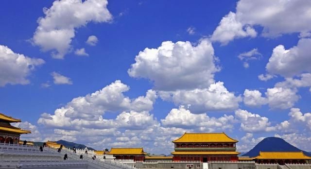 中国门票最贵的四大景区，最后一个高达3500元，有钱还不一定能进