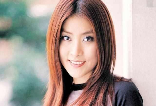 『儿子』她含着金钥匙出生,身家百亿,人工授精生下的2个儿子现长成这样