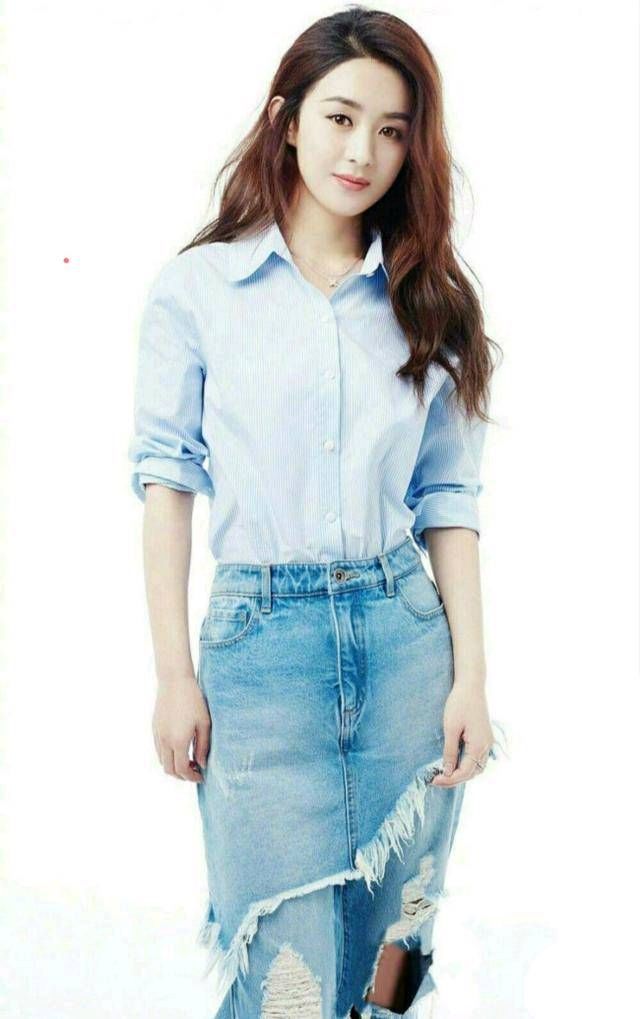 赵丽颖厉害!看完她的腿我沉默了，网友:一般人穿不出来这效果