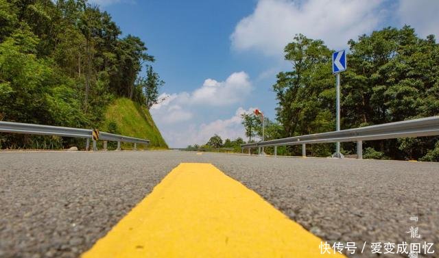 假期必来！这条人少景美的山间公路，私藏了初秋最小众的绝美风光