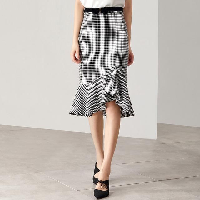 性感女人的包臀半身裙，不可错过的妩媚风情