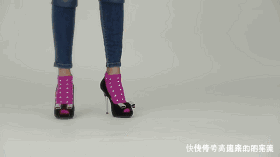  『走路』高跟鞋里放点这个不仅不累脚，比穿平底鞋轻松！