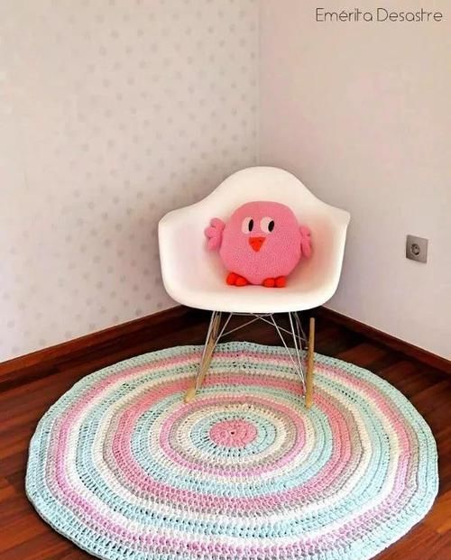  #手工#旧T恤秒变布条线，编织起来，效果不比毛线的差！DIY手工附教程