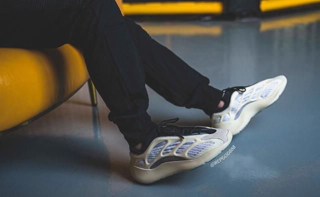  『发售』最贵的 5000+！一张图告诉你，目前发售了多少 Yeezy 700！