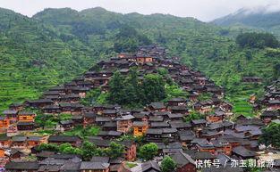 国内又一景区被拉黑，游客吐槽：别说住宿，我连饭都吃不起！