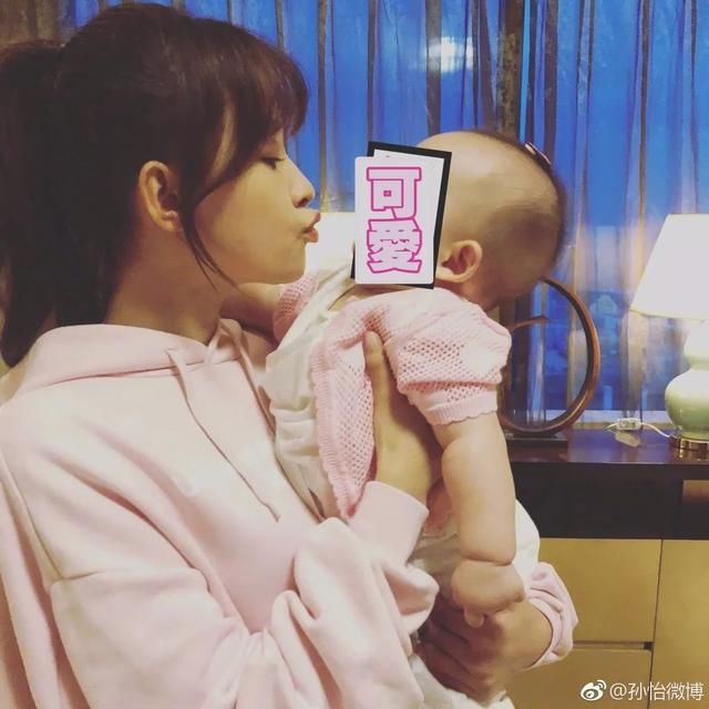 美呆｜产后的孙怡身材依旧迷人，水润少女颜美得让人挪不开眼