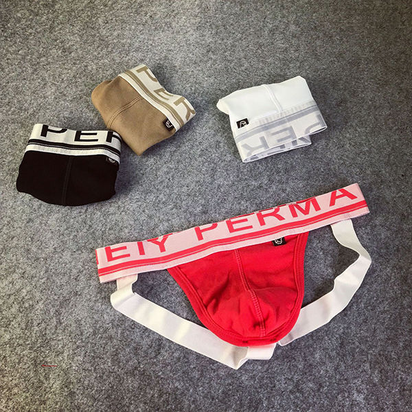 男士三角裤，新潮设计元素，得体优雅之间游刃有余