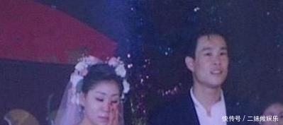  【不及】冯小刚宋小宝小沈阳等多位明星的结婚照，都不及潘长江的好看呀！