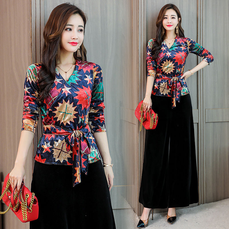 是跟短裤说拜拜时候了,今秋流行这种秋装,45岁妈妈穿上美爆了