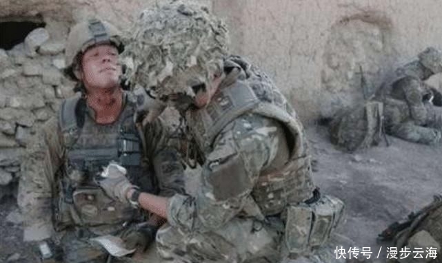 【士兵】我国防弹衣12枪都打不穿,里面藏了什么秘密?拆开后才明白