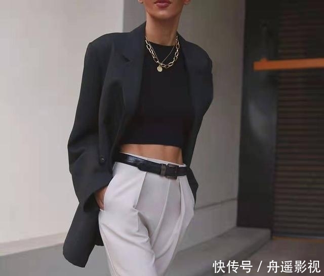  急需■经典基础“格纹西服”的高级搭配，36天穿搭不重复，知道你急需
