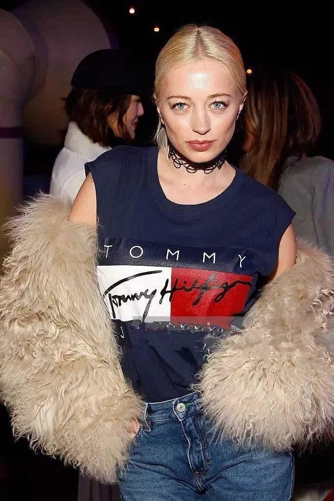 蒋欣竟然这么胖?你们都被她的穿衣术给骗了!