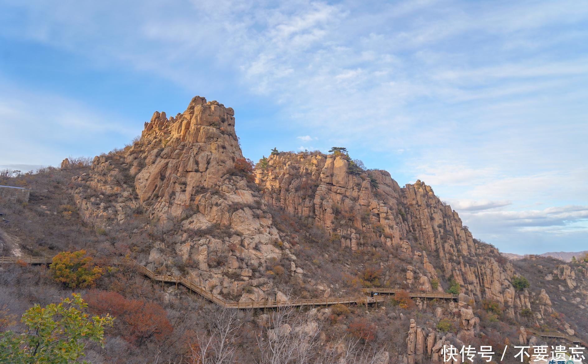  宁省朝阳市■国内最为常见的山名，有11座山峰重名，其中1个省份有5座山叫这名