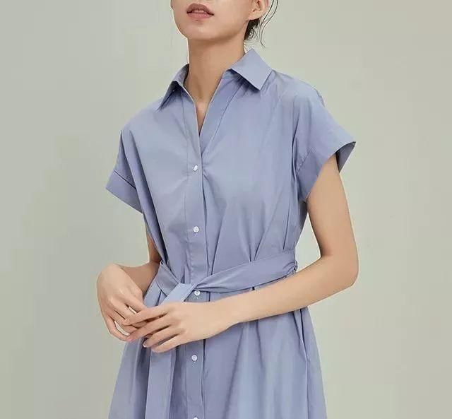 不挑身材的衬衫裙，气质满分