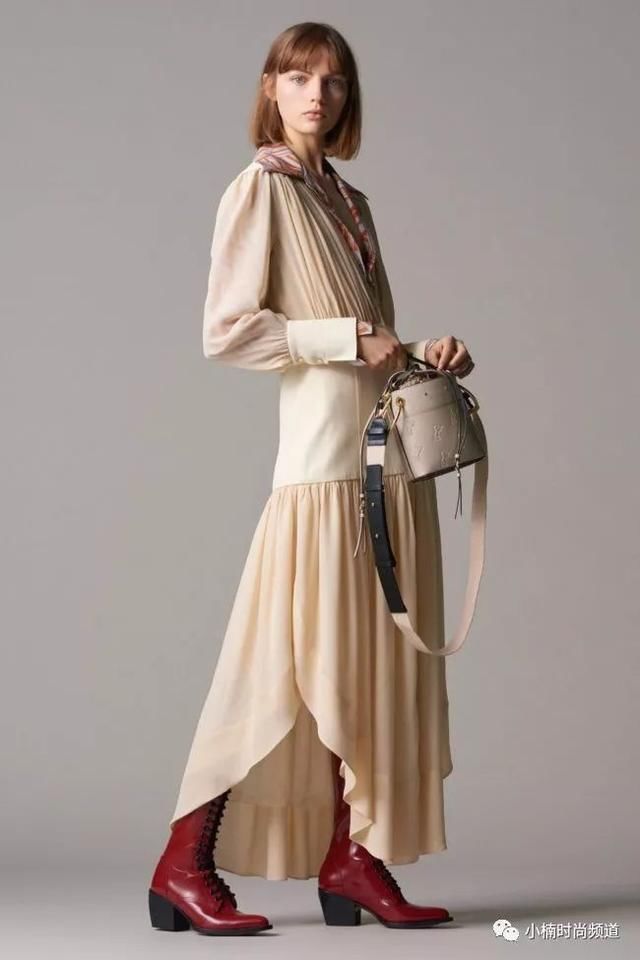 酷感十足的高颜值It Bag：Chlo 首推ROY水桶手袋