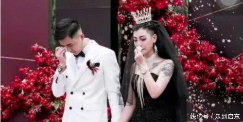 抖音黑婚纱网红素颜超美，虽有纹身在夜店工作却是贤惠妻子