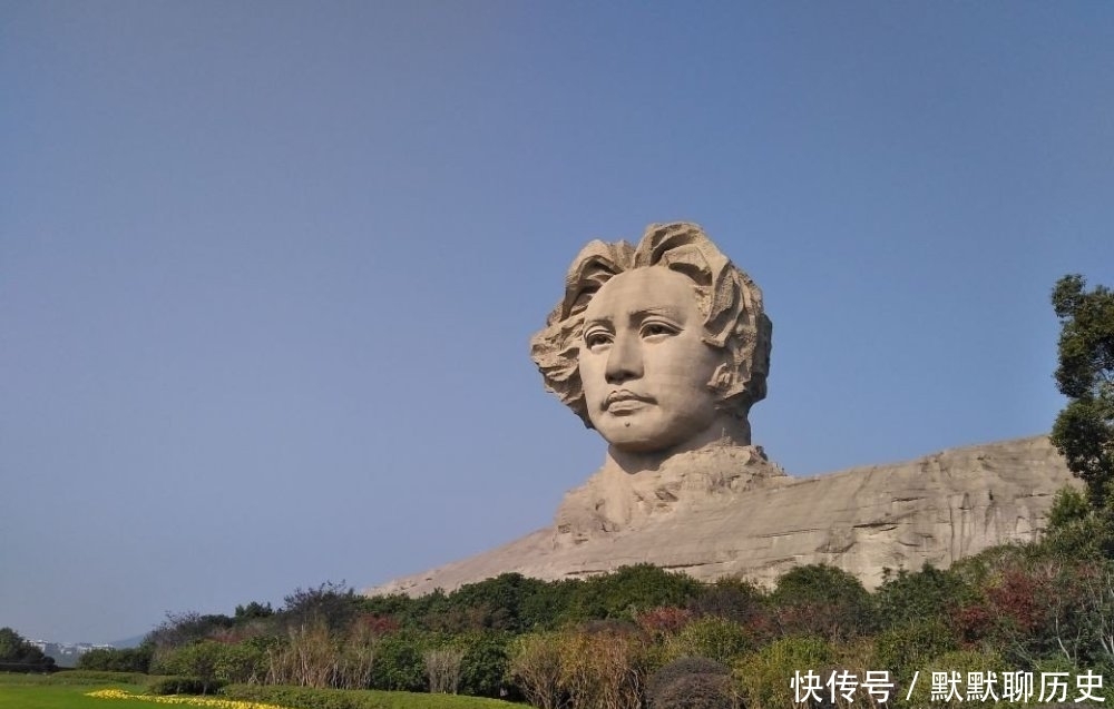 橘子洲头可真迷人啊!