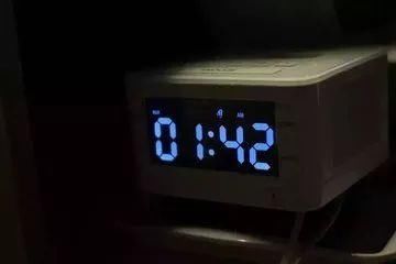 一晚三人去世，只因轻信这种朋友圈消息!50-80岁的退友需注意!