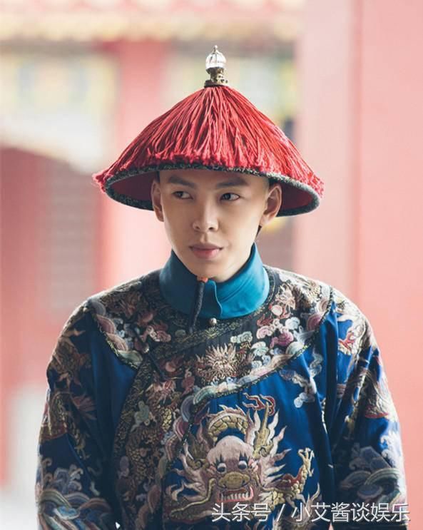 《如懿传》中的颜值担当是李玉，网友：戏里戏外都是进忠比较帅！