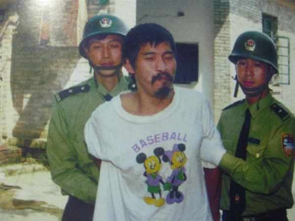 新中国建立后十大悍匪凶残排行 绝对够震撼!