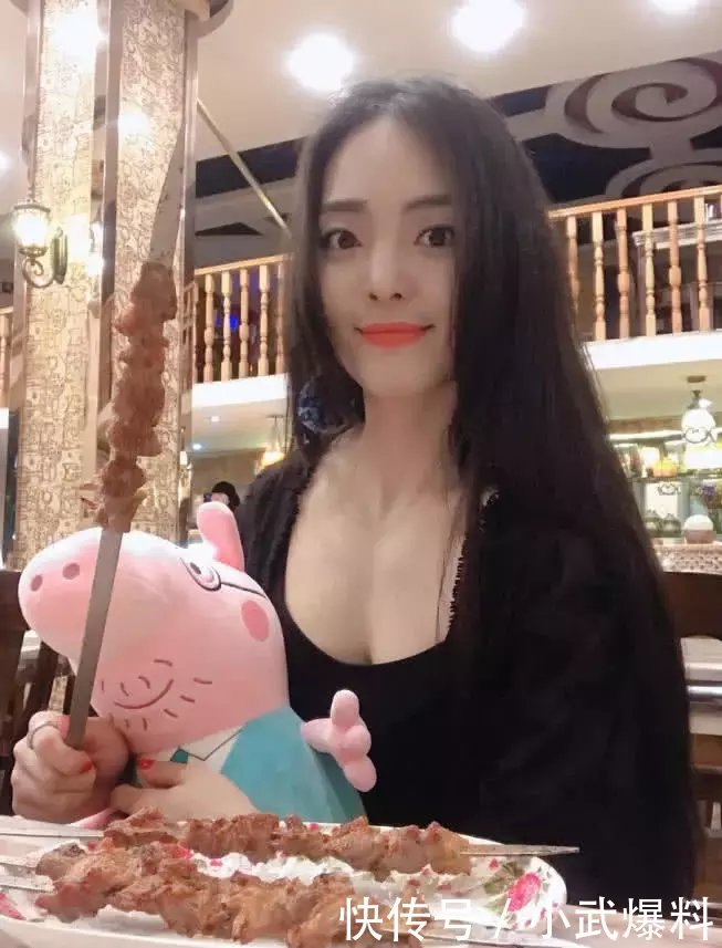 健身女神无肉不欢体重140,吃这么多身材不走样