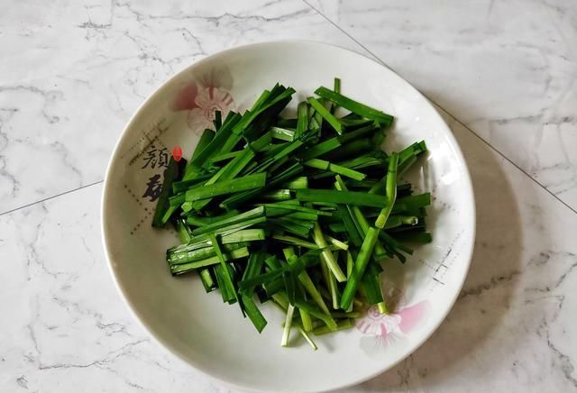  [不吃]2月宁可不吃肉，也要吃这菜，简单炒一炒，却比吃肉过瘾！