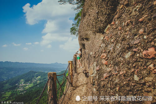 蜀道到底有多难 剑门关穿越鸟道猿猱道 危险与欢乐并存