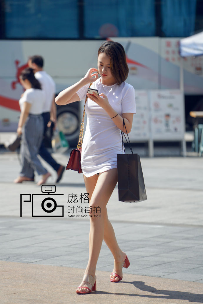 六款白领的时尚穿搭参考，让你气场十足!