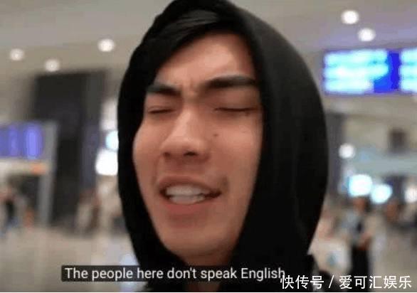 网红拍辱华视频引众怒！疯狂行为令人发指！网友：滚回中国！