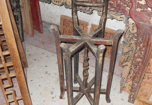 农村这4样老物件，农民家中有的别乱扔，如今价值不菲