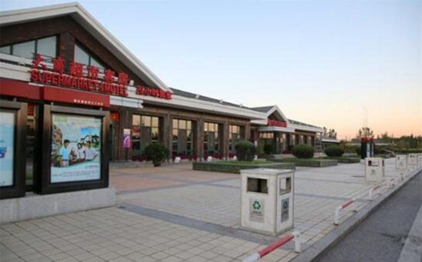 德国和中国的高速公路服务区对比看完才知道什么叫“服务”